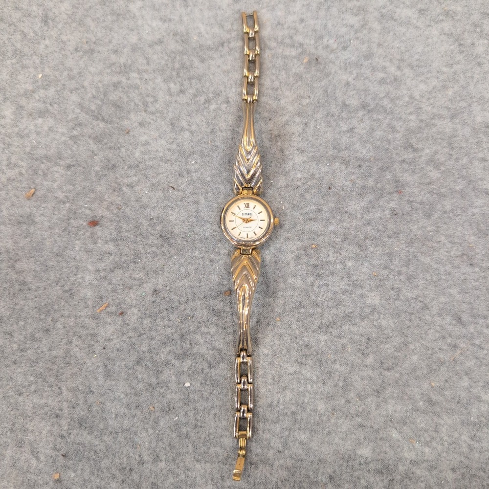 Gitano Womens Two Tone Quartz Watch 860QB V377 Silver Gold Tone Japan Movt - Picture 2 of 4
